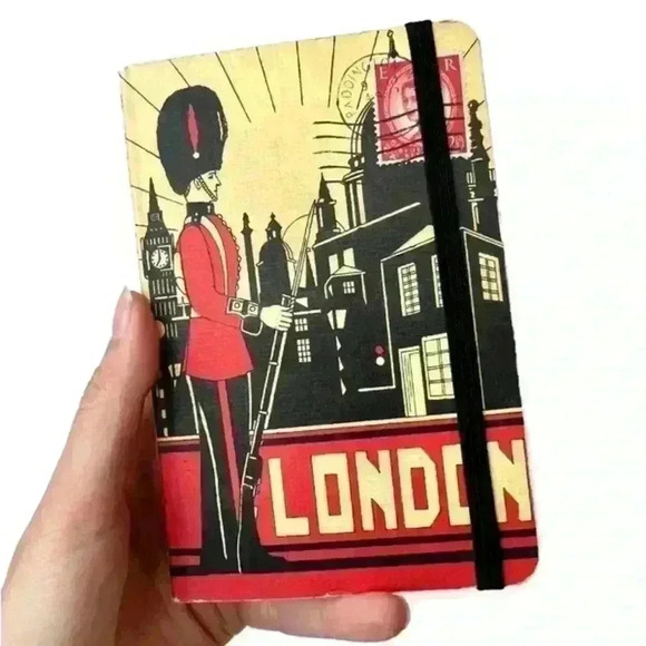 Cavallini & Co Black and Red Retro  London Notebook Journal Vintage Vibe - Picture 1 of 8